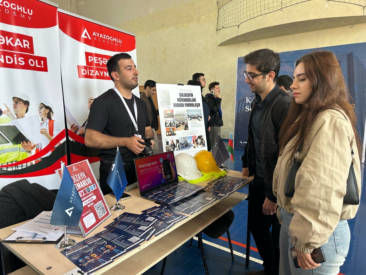 AzMİU - Karyera sərgisi 2025 May